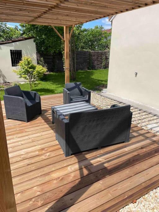 Petite Maison Avec Jardin Au Calme Floirac  Bagian luar foto