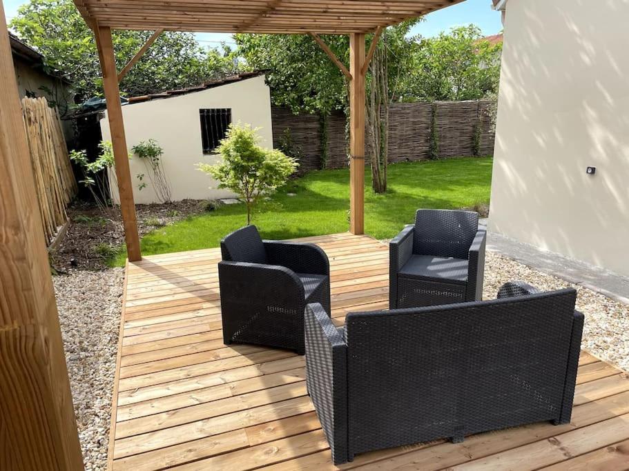 Petite Maison Avec Jardin Au Calme Floirac  Bagian luar foto